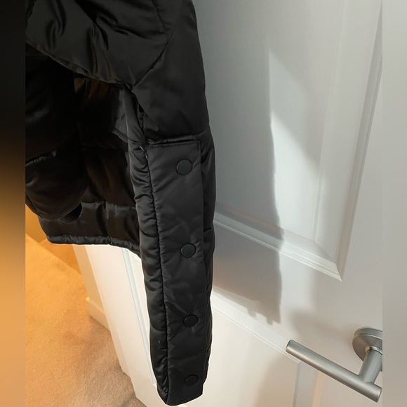 Zara pullover puffer with detachable hood - Picture 4 of 4